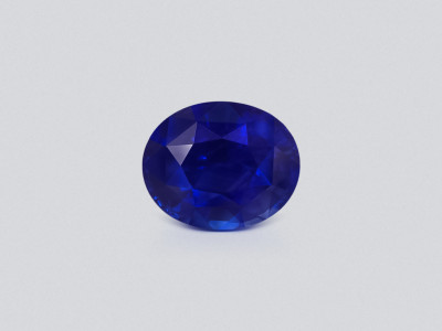 Sapphire Royal Blue oval cut 3.52 carats, Sri Lanka  photo