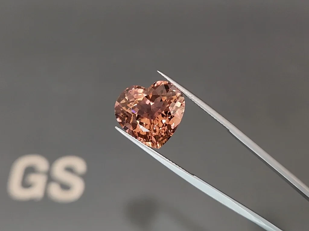 Orange tourmaline heart shape 14.29 carats, Africa Image №3