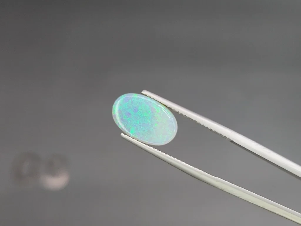 Opal oval cut 2.48 carats, Australia Image №3