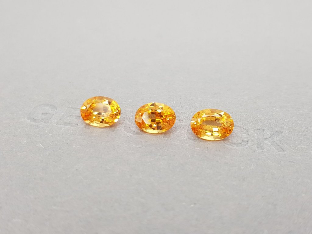 Set of three oval cut spessartines 4.68 carats Image №4