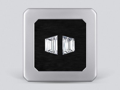 Matching pair of G/VS trapezoid step cut diamonds 0.91 carat photo