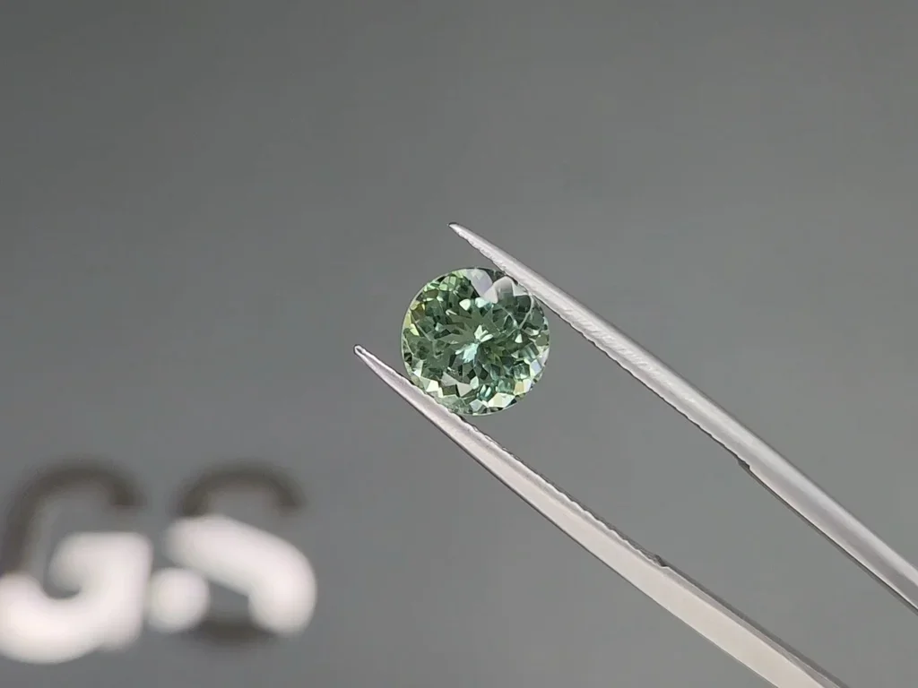 Mint green tourmaline in round cut 2.38 carats, Africa Image №3