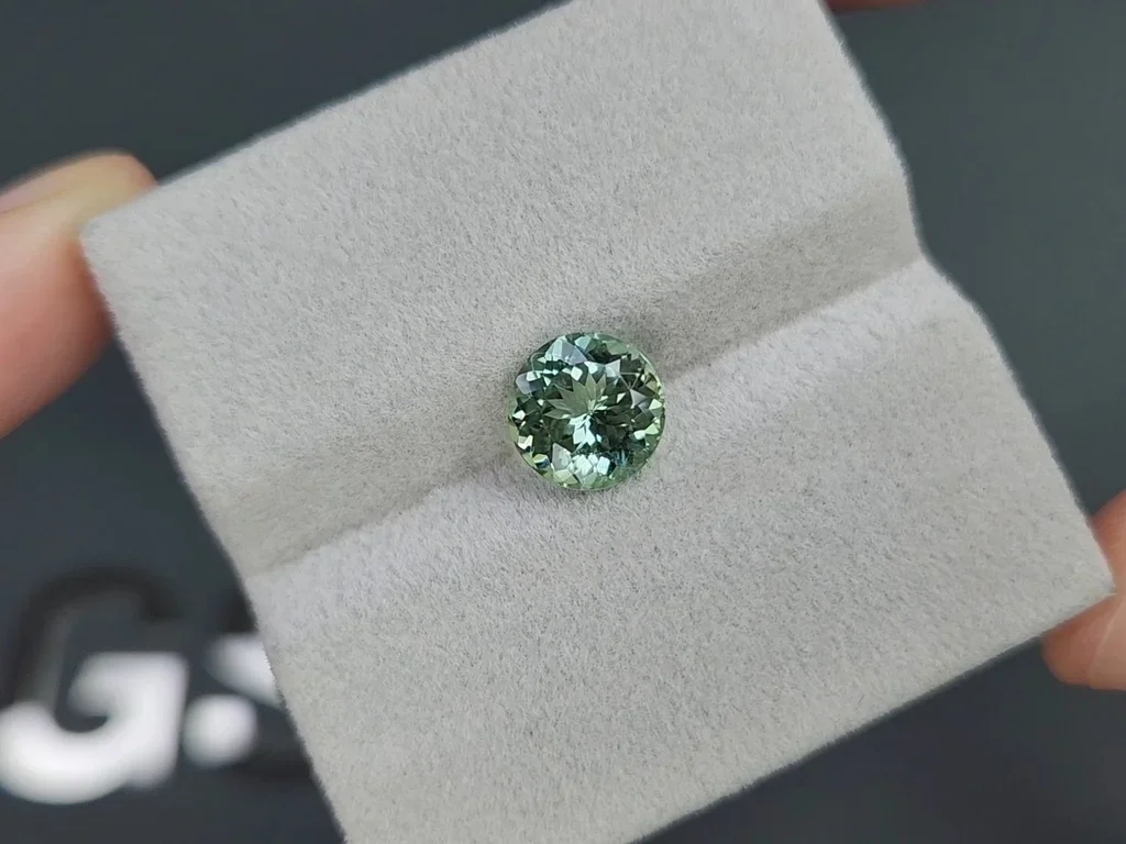 Mint green tourmaline in round cut 2.38 carats, Africa Image №4