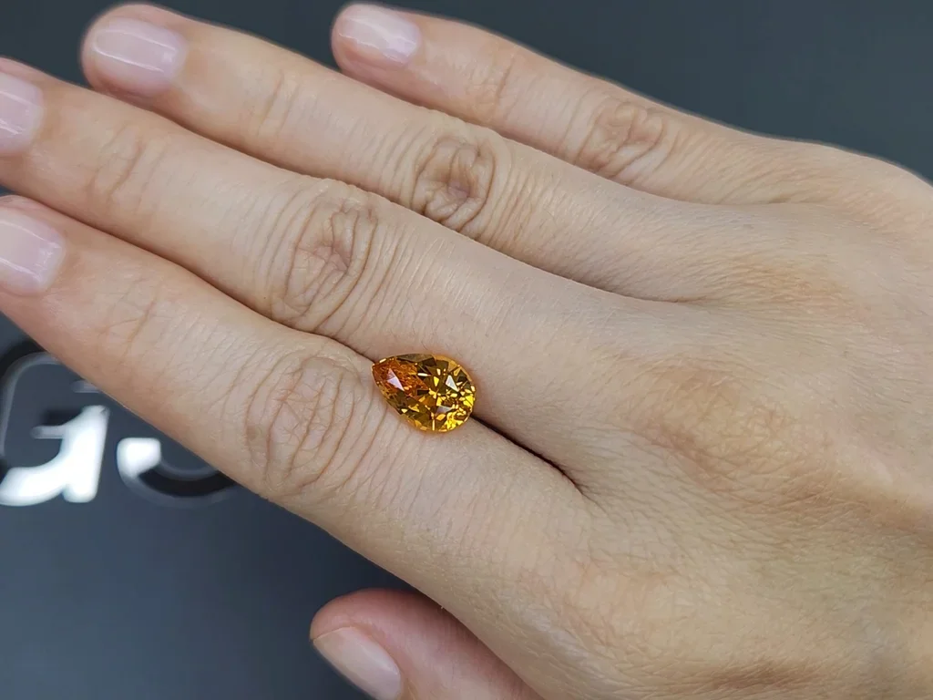 Orange-yellow pear-cut sapphire 4.09 carats, Sri Lanka Image №2