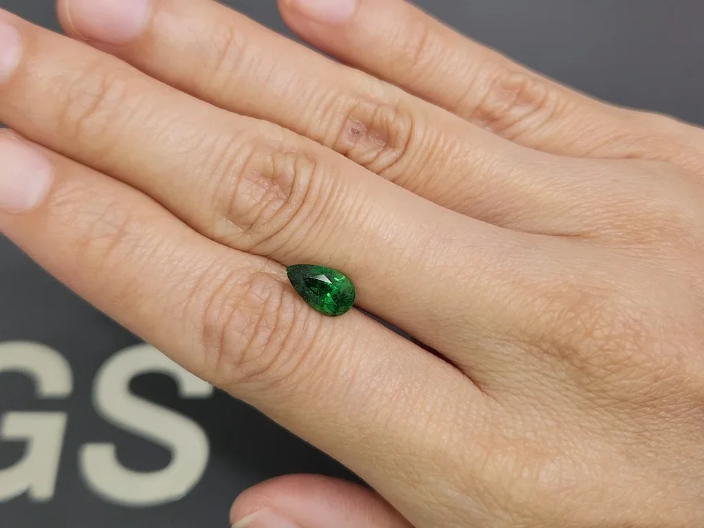 Vivid Green tsavorite garnet in pear cut 1.70 carats, Tanzania  Image №2