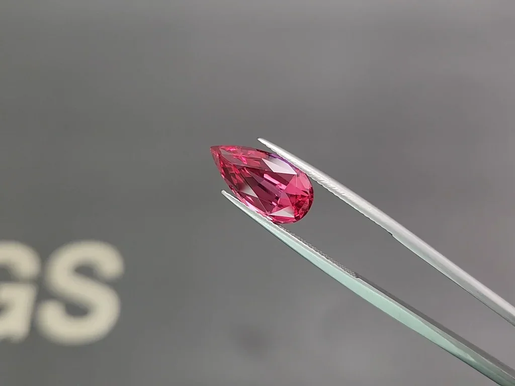 Spinel Mahenge Vibrant pink red pear cut 4.41 carats, Tanzania Image №3