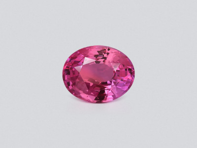 Padparadscha sapphire oval cut 1.62 carats, Sri Lanka photo