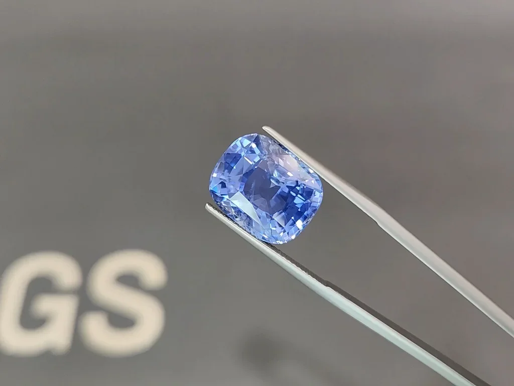 Large unheated sapphire Cornflower Blue cushion cut 18.32 carats, Sri Lanka Image №3
