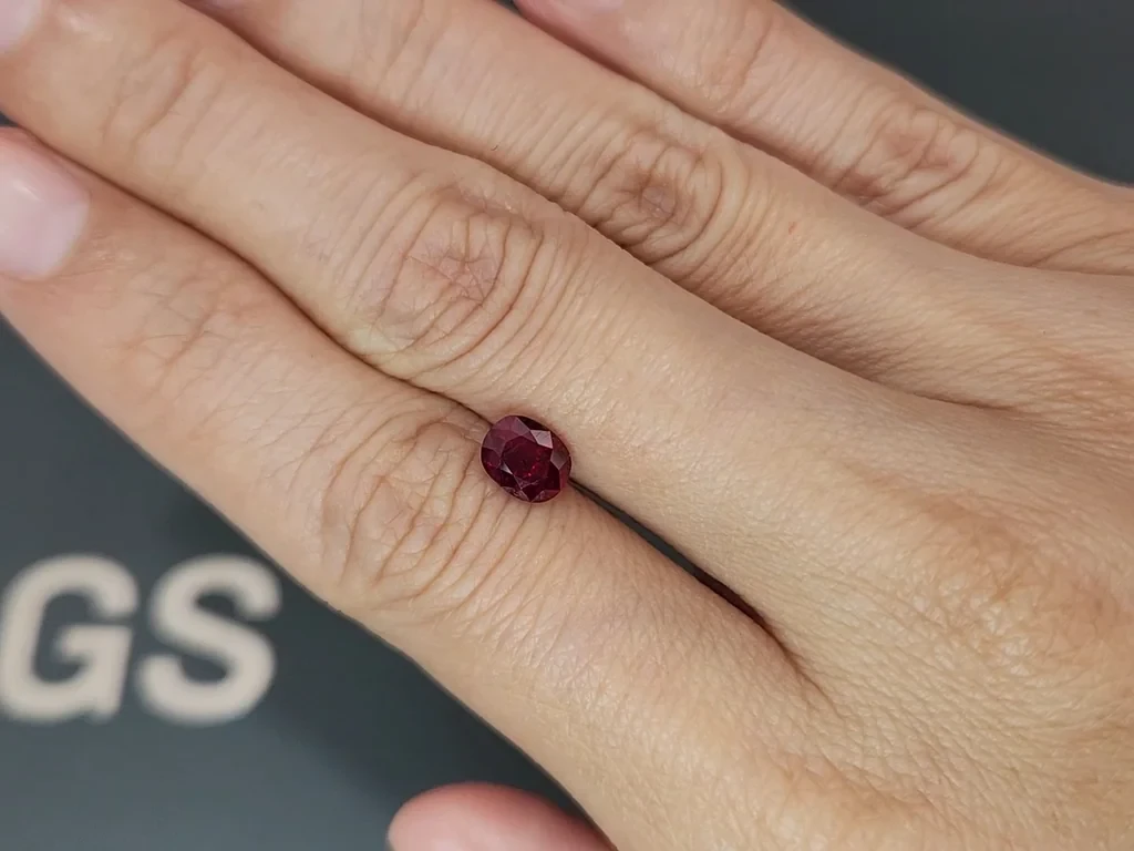 Unheated ruby oval cut 1.30 carats, Mogok, GRS  Image №2