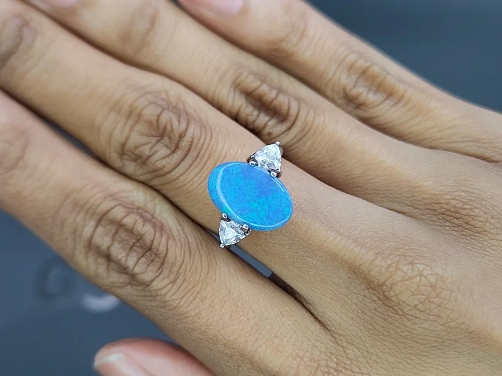 Opal oval cut 2.48 carats, Australia Image №5