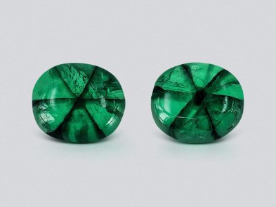 Colombian Vivid Green trapiche emeralds in cabochon cut 11.38 ct photo