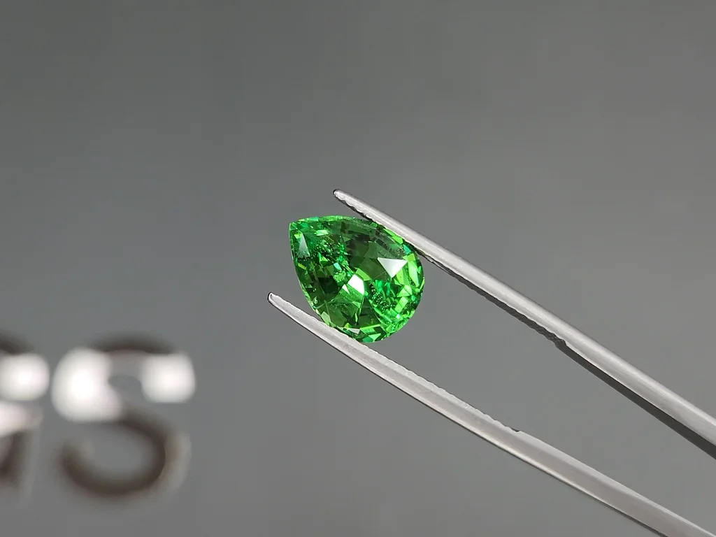 Vibrant green tsavorite garnet in pear cut 3.39 carats, Tanzania Image №3