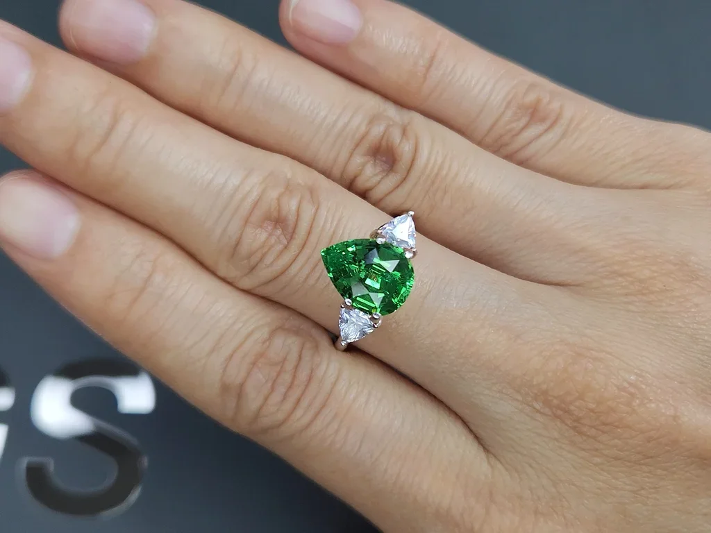 Vibrant green tsavorite garnet in pear cut 3.39 carats, Tanzania Image №5