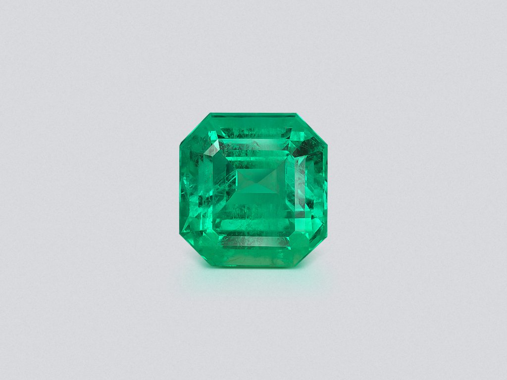 Large emerald Intense Green octagon cut  20.57 carats, Colombia  Image №1