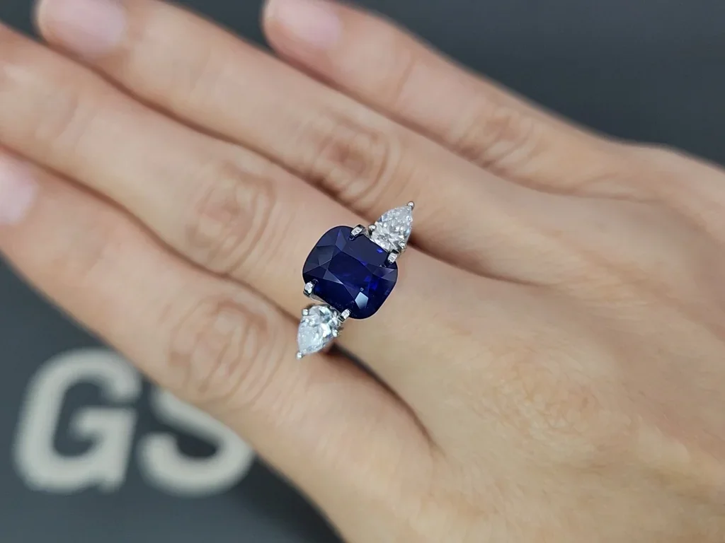 Blue sapphire cushion cut 4.06 carats, Sri Lanka Image №5