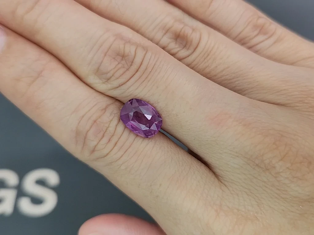 Unheated sapphire rutile silk effect cushion cut 3.42 carats, Sri Lanka Image №2