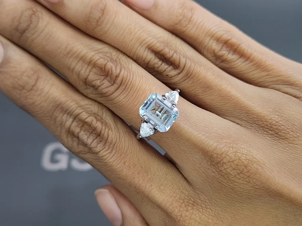 Aquamarine octagon cut 2.94 carats, Madagascar  Image №5