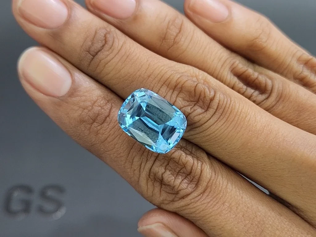 Topaz Sky Blue high precision cushion cut 15.47 carats, Madagascar Image №2