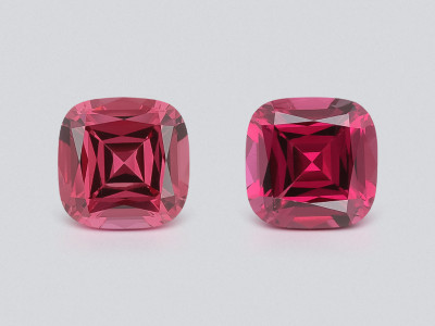 Pair of rhodolite garnets cushion cut 2.27 carats, Madagascar photo