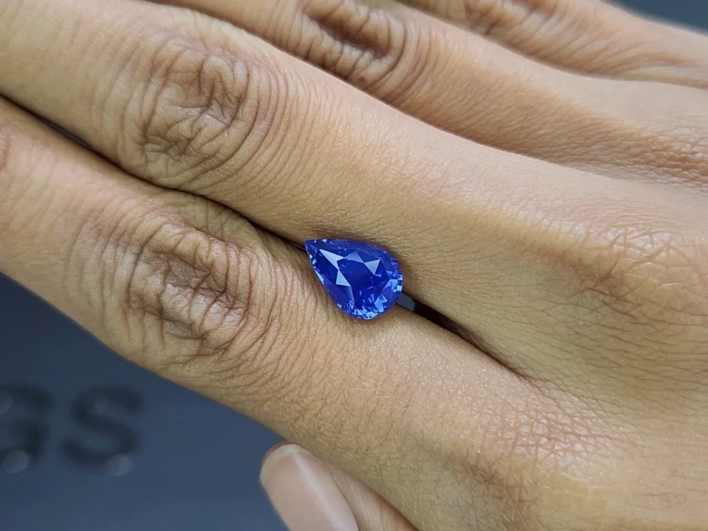 Unheated blue sapphire pear cut 3.78 carats, Sri Lanka Image №2