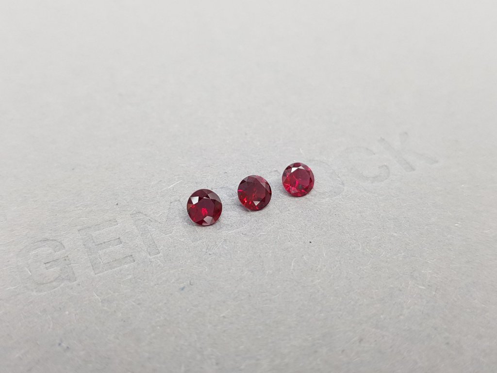 Set of pigeon blood rubies in round cut 0.80 ct, Madagascar Image №2