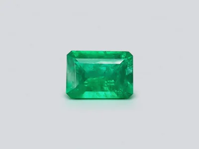 Vivid Green colombian emerald 2.09 ct in octagon cut photo