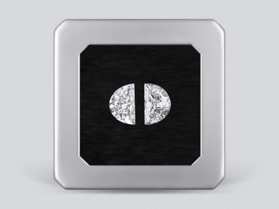 Pair of Half Moon cut diamonds G/VS 0.65 carat  photo