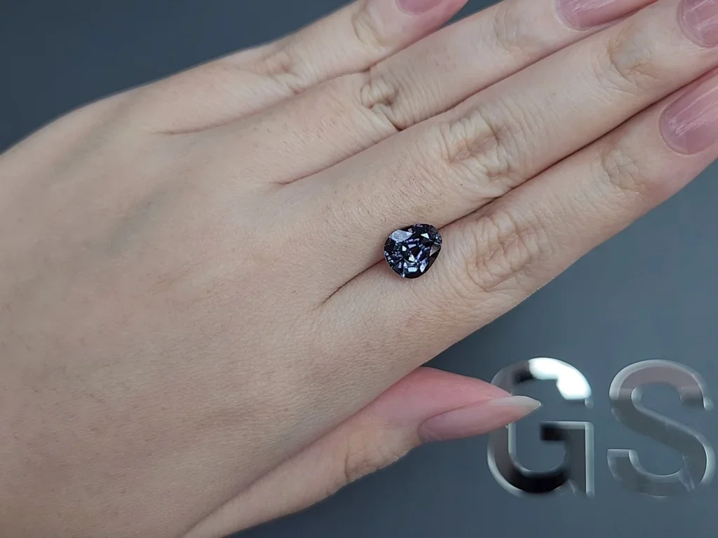 Gray spinel in fancy cut 2.69 carats Image №2
