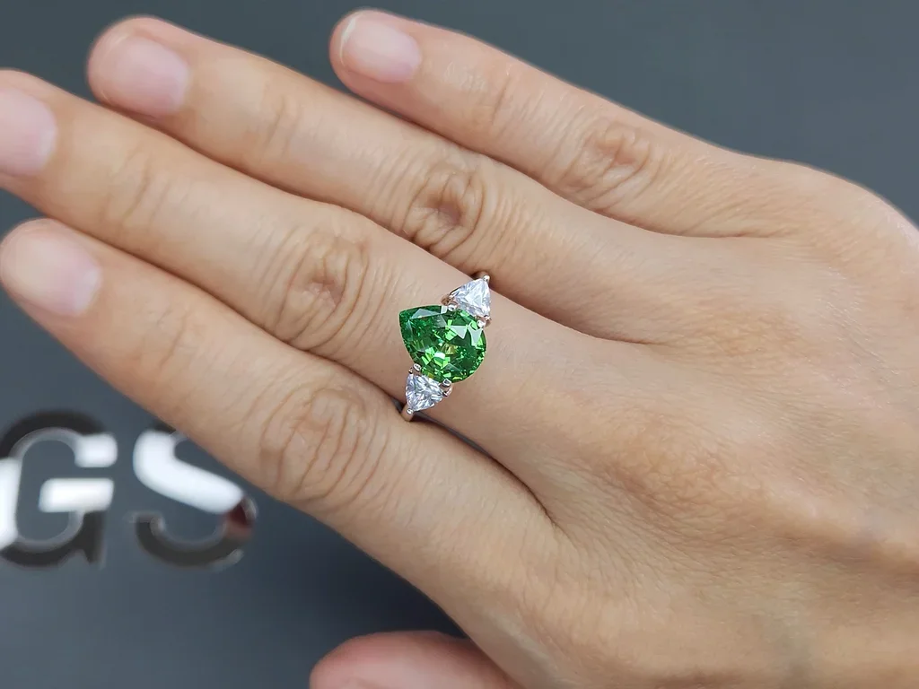 Neon Green tsavorite garnet in pear cut 2.34 carats, Tanzania Image №5