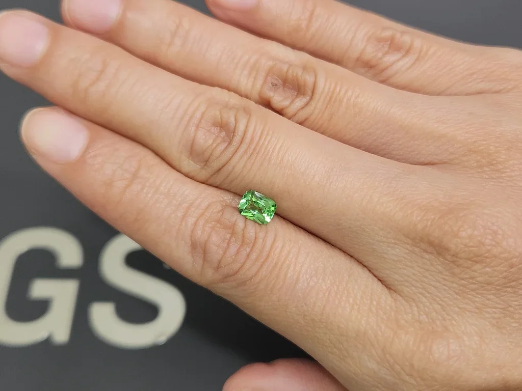 Intense Green tsavorite garnet in cushion cut 0.81 carats, Tanzania Image №2