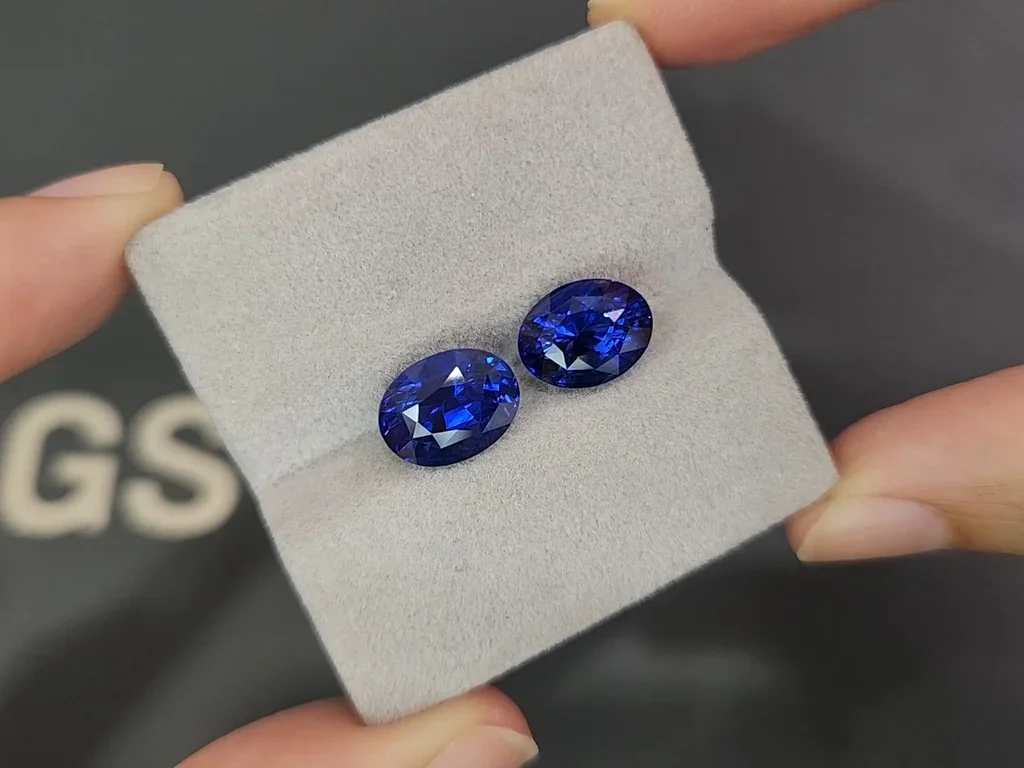 Pair of sapphires Royal Blue cushion cut 9.04 carats, Sri Lanka Image №4