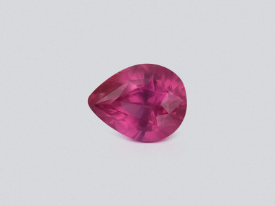 Unheated sapphire Hot pink rutile silk effect pear cut 1.51 carats, Madagascar photo