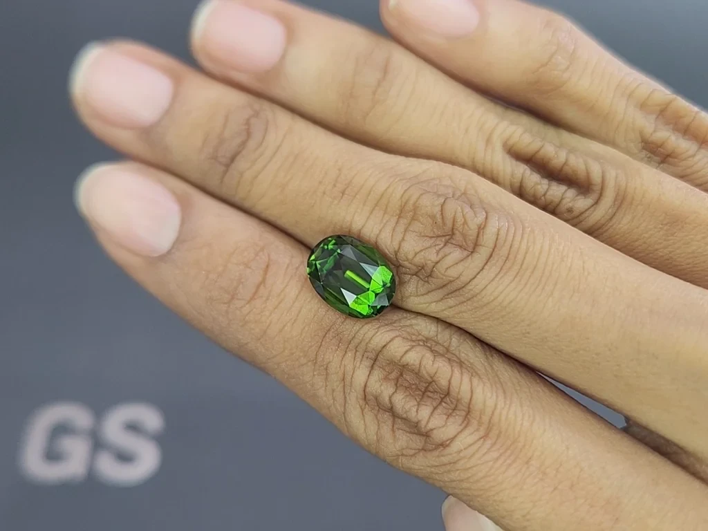 Chrome tourmaline oval cut, 4.34 carats, Tanzania Image №2
