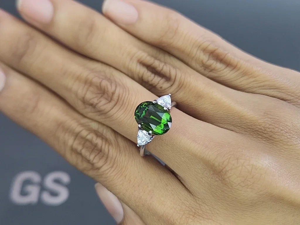 Chrome tourmaline oval cut, 4.34 carats, Tanzania Image №5