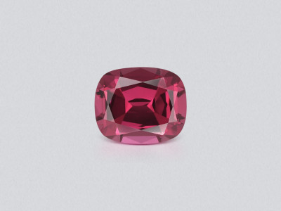 Garnet rhodolite cushion cut 0.83 carats, Madagascar photo