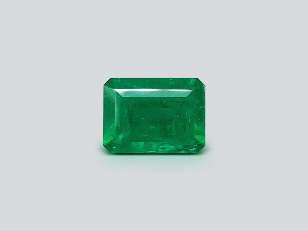 Colombian emerald 1.84 ct in octagon cut, Vivid Green Image №1