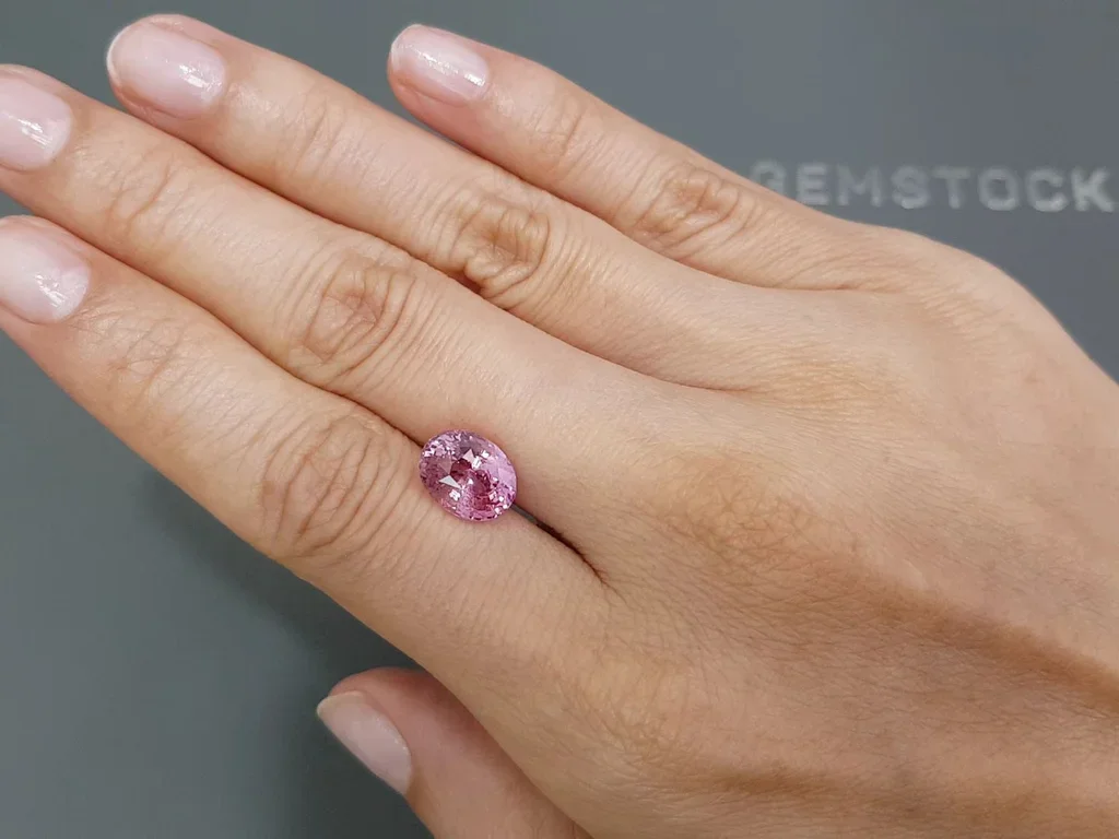 Super rare untreated Padparadscha sapphire in oval cut 4.05 ct, Madagascar, GRS Type I Image №2
