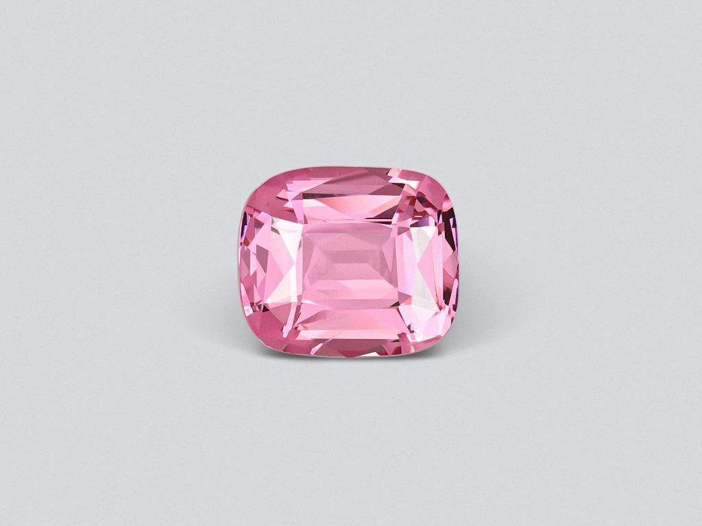 Pamir spinel cushion cut 1.09 carats Image №1