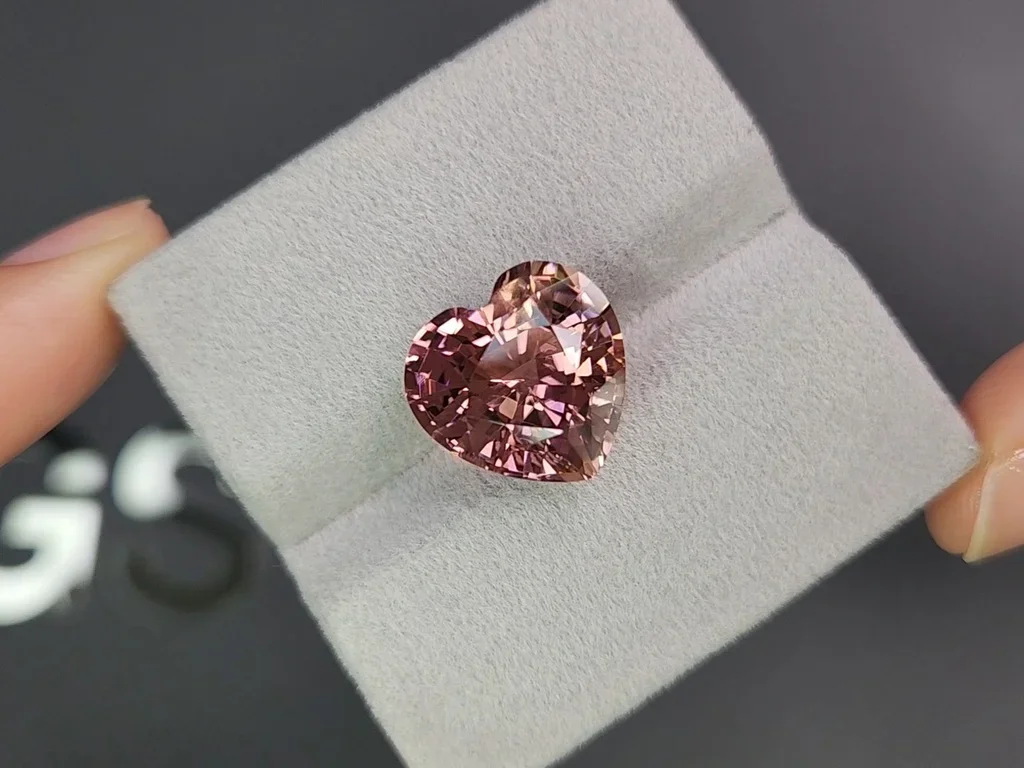 Pink rubellite tourmaline in heart shape 10.32 carats Image №4
