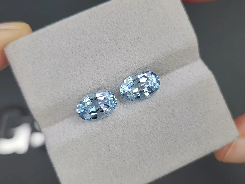 Pair of oval cut aquamarines 3.16 carats, Madagascar  Image №4