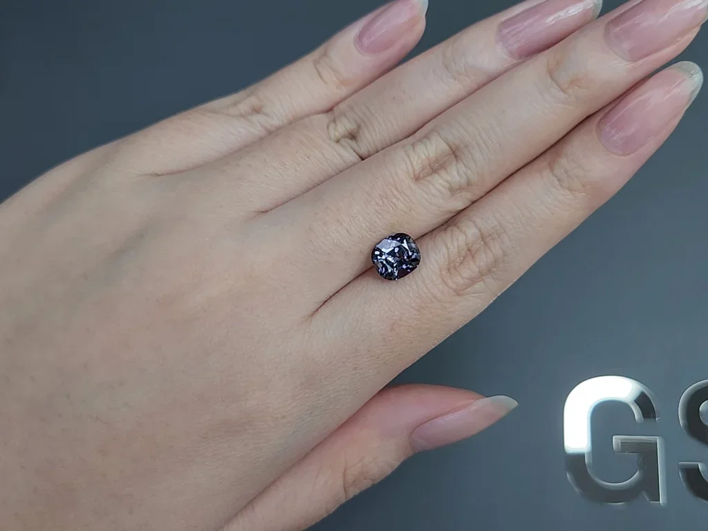 Gray spinel in cushion cut 2.27 carats Image №2