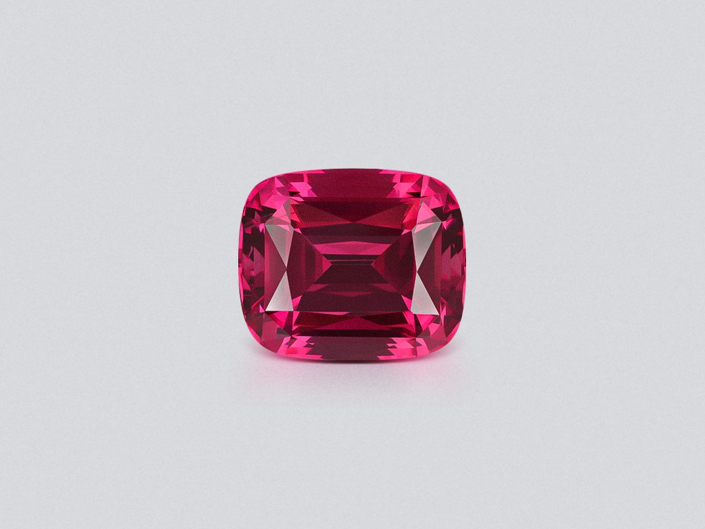 Spinel Mahenge Vibrant pink red cushion cut 5.01 carats, Tanzania   Image №1