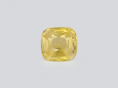 Unheated large yellow sapphire with rutile silk effect 27.32 carats, Sri Lanka (GRS) photo