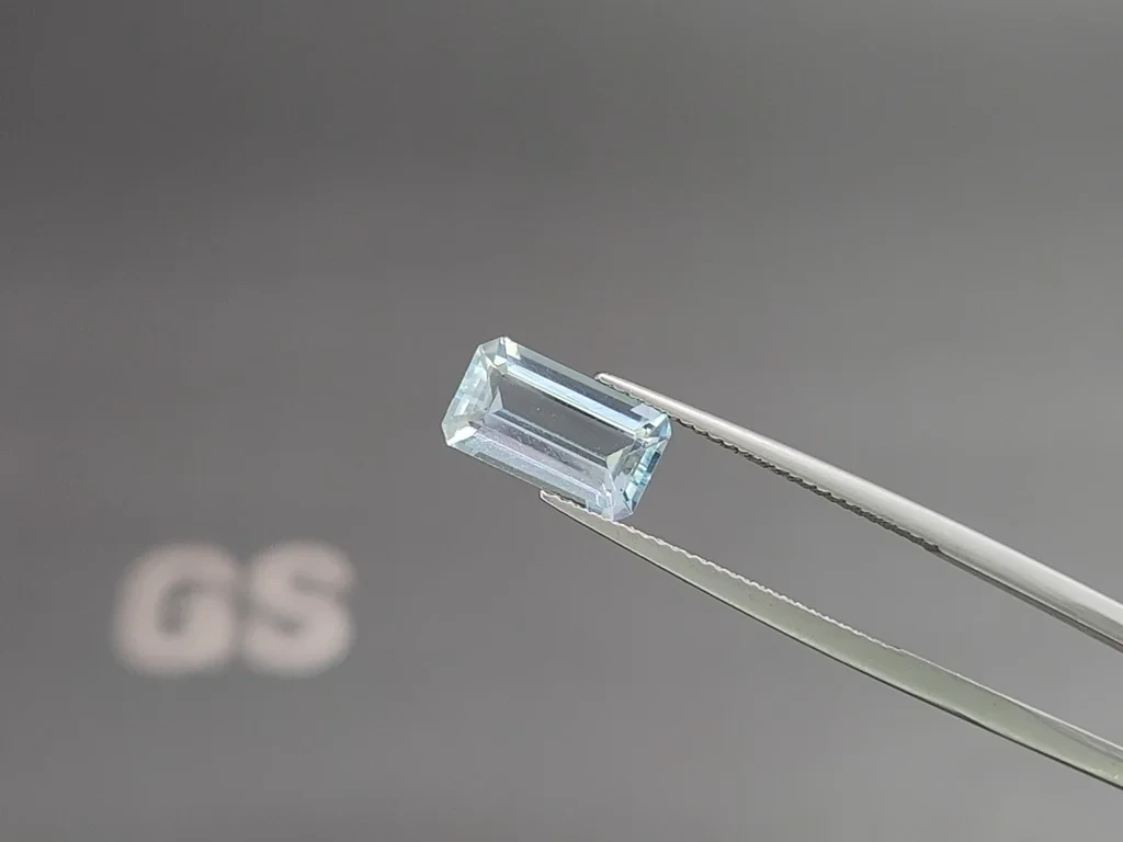 Aquamarine octagon cut 2.73 carats, Madagascar  Image №3