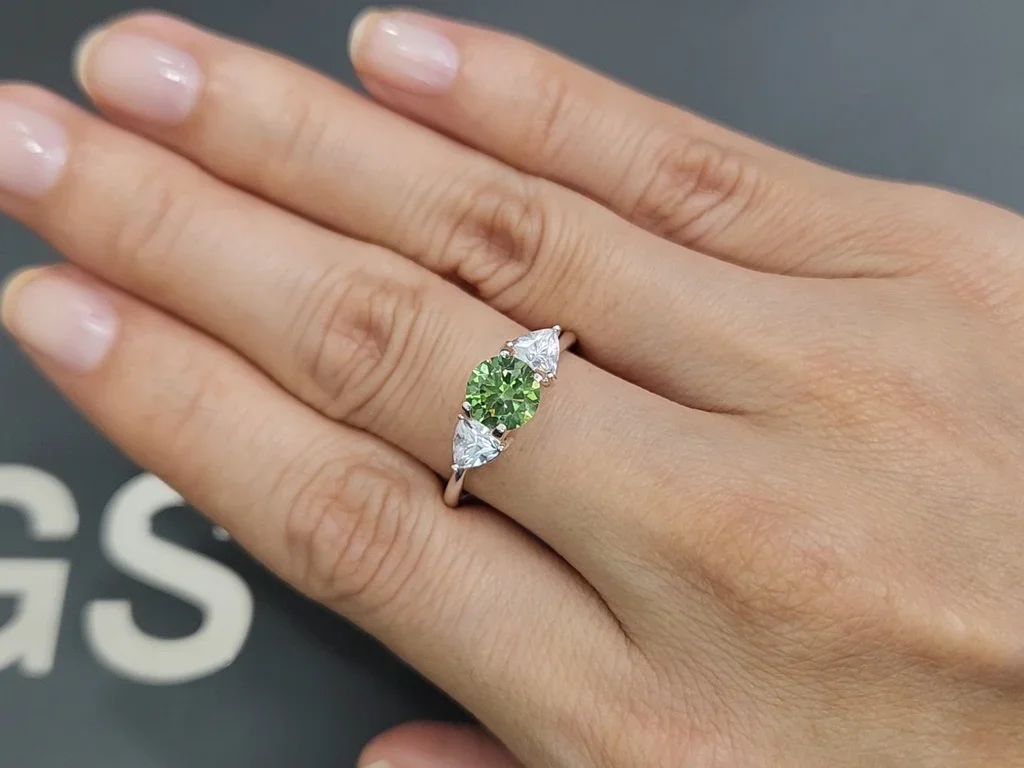Ural demantoid 1.18 ct Image №5