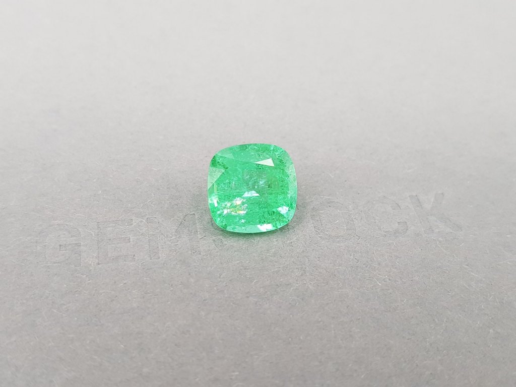 Neon vibrant green tourmaline Paraiba 5.58 ct, Mozambique Image №2