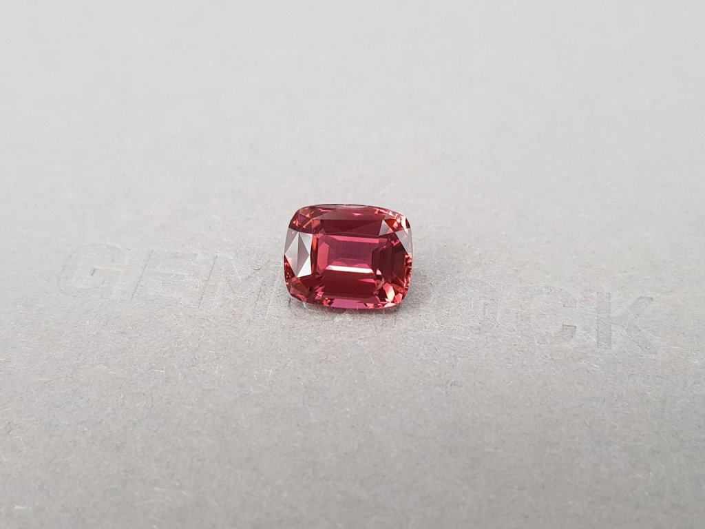 Intense pink-orange tourmaline in cushion cut 4.04 ct, Africa Image №3