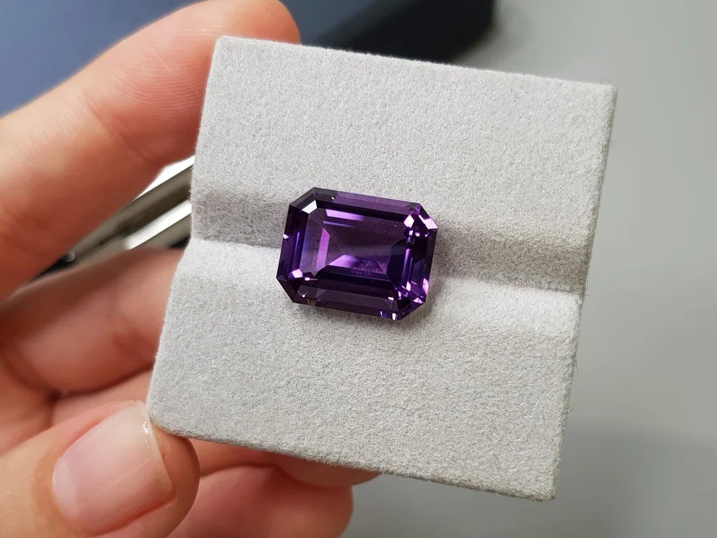 Octagon cut amethyst 8.90 carats, Brazil  Image №3