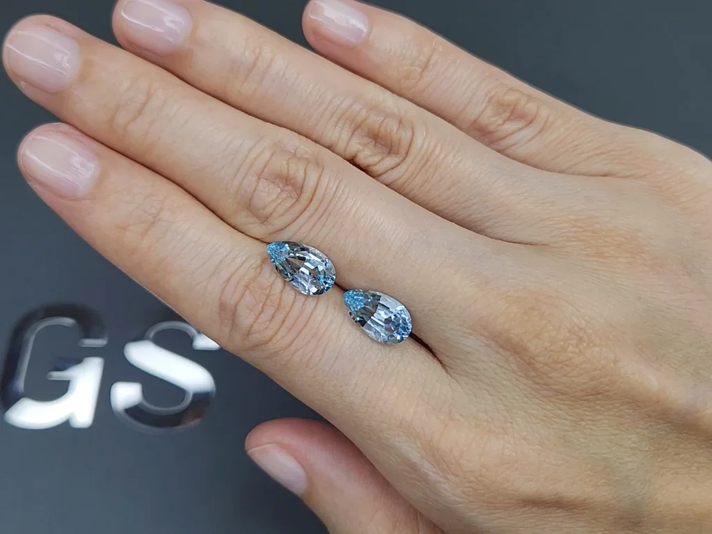 Pair of light blue pear cut aquamarines 3.92 carats, Madagascar Image №2