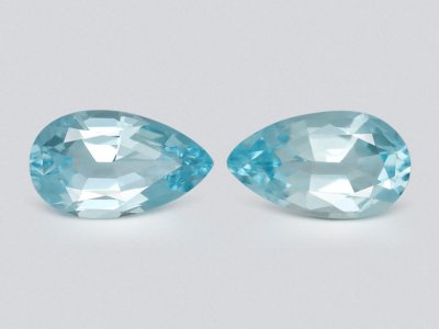 Pair of light blue pear cut aquamarines 3.92 carats, Madagascar photo